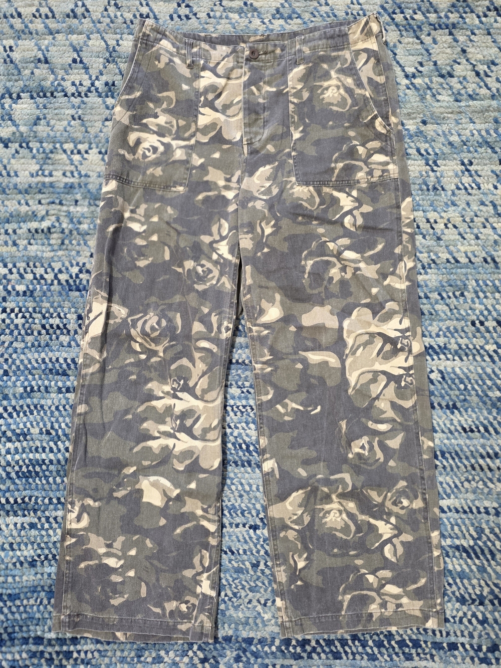 emory park Green Tan and White Floral Camo Pants